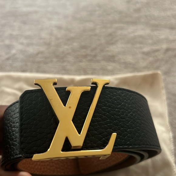 LV Initiales 30mm Reversible Belt - Picture 2 of 4